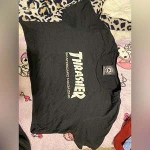 Cropped thrasher tee